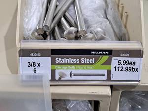 lot 539 image: Lot of (20) Hillman Stainless Steel Carriage Bolts 38x6  Round Head #H832650