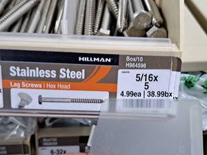 lot 559 image: Lot of (19) Hillman Stainless Steel Lag Screws 516x5  Hex Head #H964596