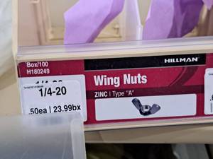 lot 571 image: Lot of (100) Hillman 14-20 Zinc Wing Nuts  Type A #H180249