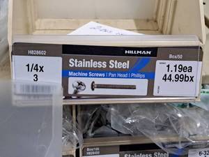 lot 628 image: Lot of (100) Hillman Stainless Steel Machine Screws 14x3  Pan Head  Phillips Drive #H828602