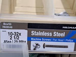 lot 634 image: Lot of (50) Hillman Stainless Steel Machine Screws 10-32x2-12  Pan Head  Phillips Drive #H828548