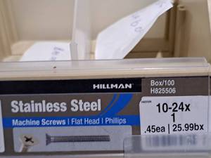 lot 656 image: Lot of (200) Hillman Stainless Steel Machine Screws 10-24x1  Flat Head  Phillips Drive #H825506