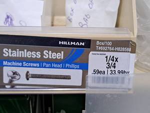 lot 661 image: Lot of (100) Hillman Stainless Steel Machine Screws 14x34  Pan Head  Phillips Drive #H828588