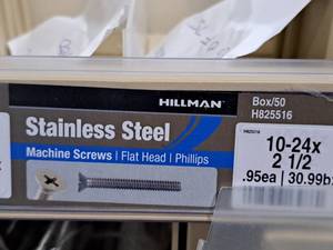 lot 672 image: Lot of (75) Hillman Stainless Steel Machine Screws 10-24x2-12  Flat Head  Phillips Drive #H825516
