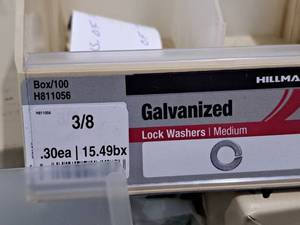 lot 704 image: Lot of (175) Hillman 38 Galvanized Lock Washers  Medium #H811056