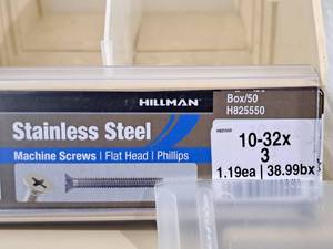lot 721 image: Lot of (50) Hillman Stainless Steel Machine Screws 10-32x3  Flat Head  Phillips Drive #H825550