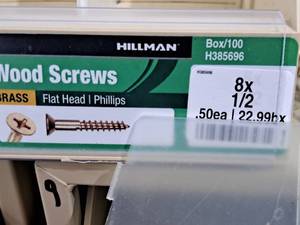 lot 753 image: Lot of (125) Hillman Brass Wood Screws 8x12  Flat Head  Phillips Drive #H385696