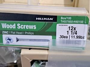 lot 761 image: Lot of (325) Hillman Zinc Wood Screws 12x1-14  Flat Head  Phillips Drive #H40150