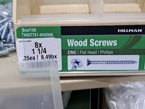 lot 769 image: Lot of (350) Hillman Zinc Wood Screws 8x1-14  Flat Head  Phillips Drive #H40066