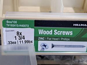 lot 773 image: Lot of (300) Hillman Zinc Wood Screws 8x1-34  Flat Head  Phillips Drive #H40072