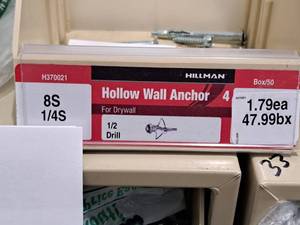 lot 1024 image: Lot of (29) Hillman 8S 14S Hollow Wall Anchor  12 Drill  For Drywall #H370021