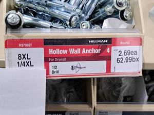 lot 1029 image: Lot of (85) Hillman 8XL 14XL Hollow Wall Anchor  12 Drill  For Drywall #H370027