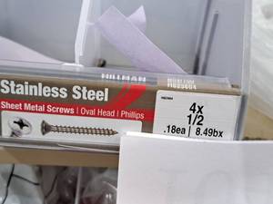 lot 1035 image: Lot of (400) Hillman Stainless Steel Sheet Metal Screws 4x12  Oval Head  Phillips Drive #H823604