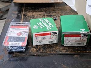 lot 1872 image: Lot of (220) Drive Wall Anchors