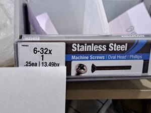 lot 1103 image: Lot of (150) Hillman Stainless Steel Machine Screws 6-32x1  Oval Head  Phillips Drive #H825852