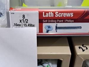 lot 1172 image: Lot of (520) Hillman Lath Screws Self Drilling Point 8x12  Phillips Drive #H47285