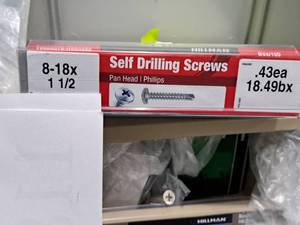 lot 1179 image: Lot of (200) Hillman Self Drilling Screws 8-18x1-12  Pan Head  Phillips Drive #H560280