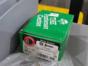 lot 1204 image: Lot of (100) Hillman Stainless Steel Sheet Metal Screws 14x1-12  Hex Washer Head  Slotted Drive #H823142