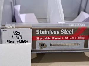 lot 1217 image: Lot of (200) Hillman Stainless Steel Sheet Metal Screws 12x1-14  Flat Head  Phillips Drive #H823518