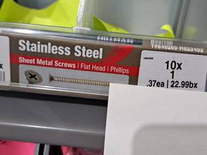 lot 1314 image: Lot of (130) Hillman Stainless Steel Sheet Metal Screws 10x1  Flat Head  Phillips Drive #H823492