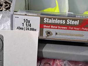 lot 1317 image: Lot of (100) Hillman Stainless Steel Sheet Metal Screws 10x1-14  Flat Head  Phillips Drive #H823494