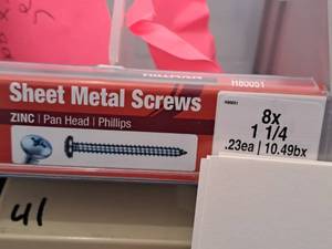 lot 1342 image: Lot of (360) Hillman Zinc Sheet Metal Screws 8x1-14  Pan Head  Phillips Drive #H80051