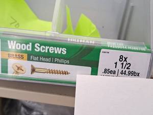 lot 1344A image: Lot of (100) Hillman Brass Wood Screws 8x1-12  Flat Head  Phillips Drive #H385706