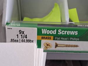 lot 1353 image: Lot of (200) Hillman Brass Wood Screws 9x1-14  Flat Head  Phillips Drive #H385728