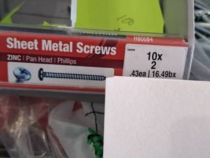lot 1358 image: Lot of (300) Hillman Zinc Sheet Metal Screws 10x2  Pan Head  Phillips Drive #H80084