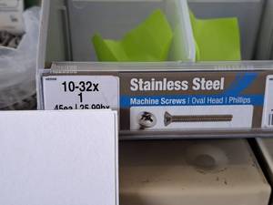 lot 1372 image: Lot of (200) Hillman Stainless Steel Machine Screws 10-32x1  Oval Head  Phillips Drive #H825938