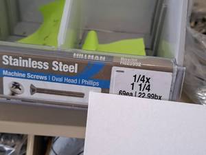 lot 1382 image: Lot of (125) Hillman Stainless Steel Machine Screws 14x1-14  Oval Head  Phillips Drive #H825992