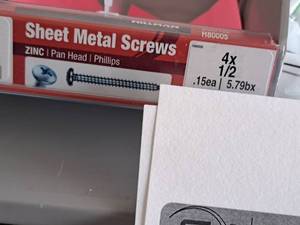 lot 1418 image: Lot of (300) Hillman Zinc Sheet Metal Screws 4x12  Pan Head  Phillips Drive #H80005