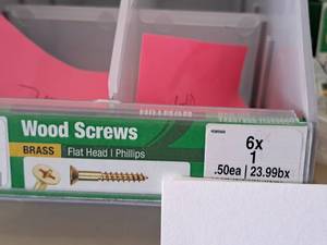 lot 1420 image: Lot of (240) Hillman Brass Wood Screws 6x1  Flat Head  Phillips Drive #H385660