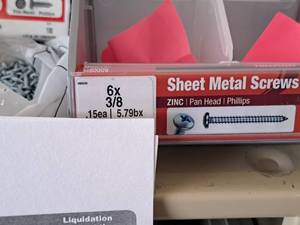 lot 1421 image: Lot of (300) Hillman Zinc Sheet Metal Screws 6x38  Pan Head  Phillips Drive #H80009