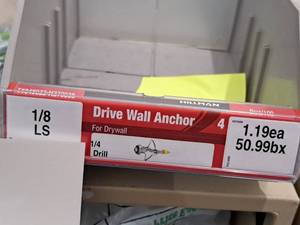 lot 1680 image: Lot of (84) Hillman 18 LS Drive Wall Anchor  14 Drill  For Drywall #H370036