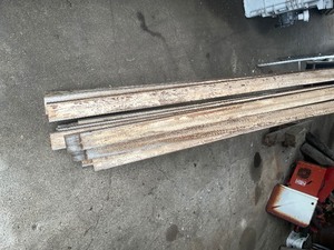 14 pieces wainscoting