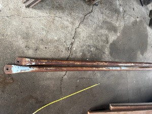 2 10 ft pipes