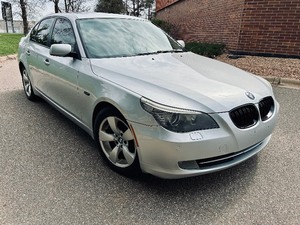 2008 BMW 5 Series 528i Sedan 4D 157,000 Miles. CLEAN NO RESERVE