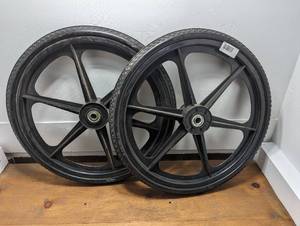 lot 12 image: Set of 2 - IRC Jatan - 20x2.125 - No Puncture Wheel - Set of 2