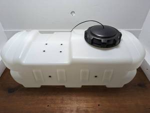 lot 30 image: 10 Gallon Poly Tank with Cover - Item 798955 - Drain and Mounting Sprockets