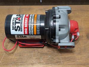 lot 34 image: North Star Pressure Pump - NSQ 4062Q - 60 PSI4.1 Bar - 4 GPM - 12 Volt - 13 Amp