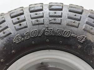 lot 148 image: Set of 2 - 4.103.50-4 Pneumatic Wheels - 30 PSI Max - 2PR - Set of 2