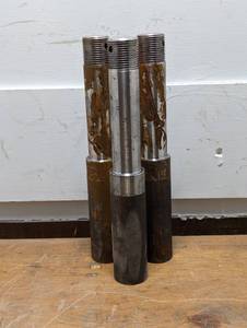 lot 179 image: Set of 3 - 8 Threaded Shaft Pins - Set of 3
