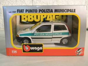 BBURAGO 124 SCALE FIAT PUNTO POLIZIA MUNICIPALE cod. 0107 - GREAT PIECE - NICE - IN BOX - SEE PICTURES