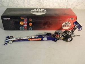 ACTION NHRA 124 SCALE DIE-CAST 2002 TOP FUEL DRAGSTER Doug Kalitta MAC TOOLS  BOUNTY HUNTER LIMITED EDITION 1 of 3,504 PN 102611   - GREAT PIECE - NICE - IN BOX - SEE PICTURES