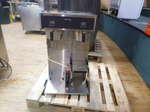 lot 12 image: Newco Coffee Machine