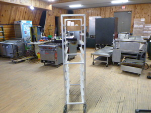 lot 45 image: Pan Rack on Wheels