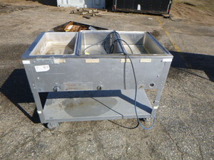 lot 65 image: Aerohot 3-Well Steam Table