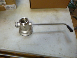 lot 71 image: 3 Krown Twist Waste Drain