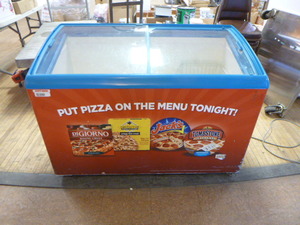 lot 72 image: AHT Chest Freezer